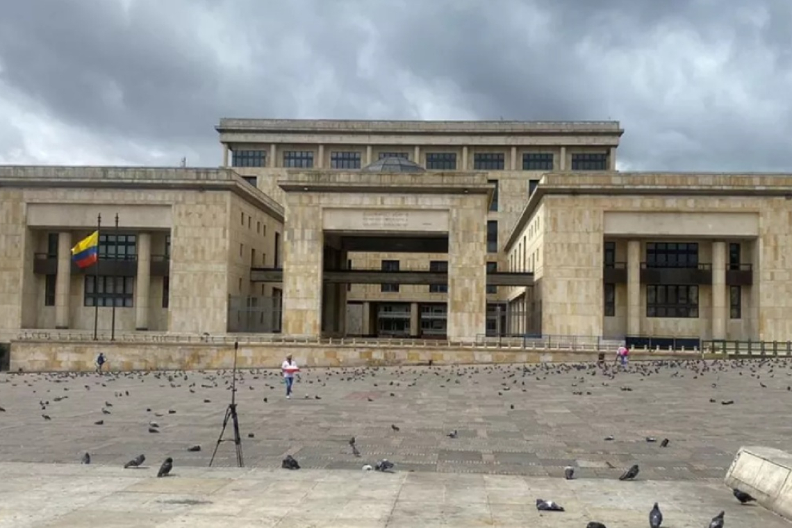 Consejo de Estado admite demanda contra Directiva Presidencial que democratiza la pauta oficial