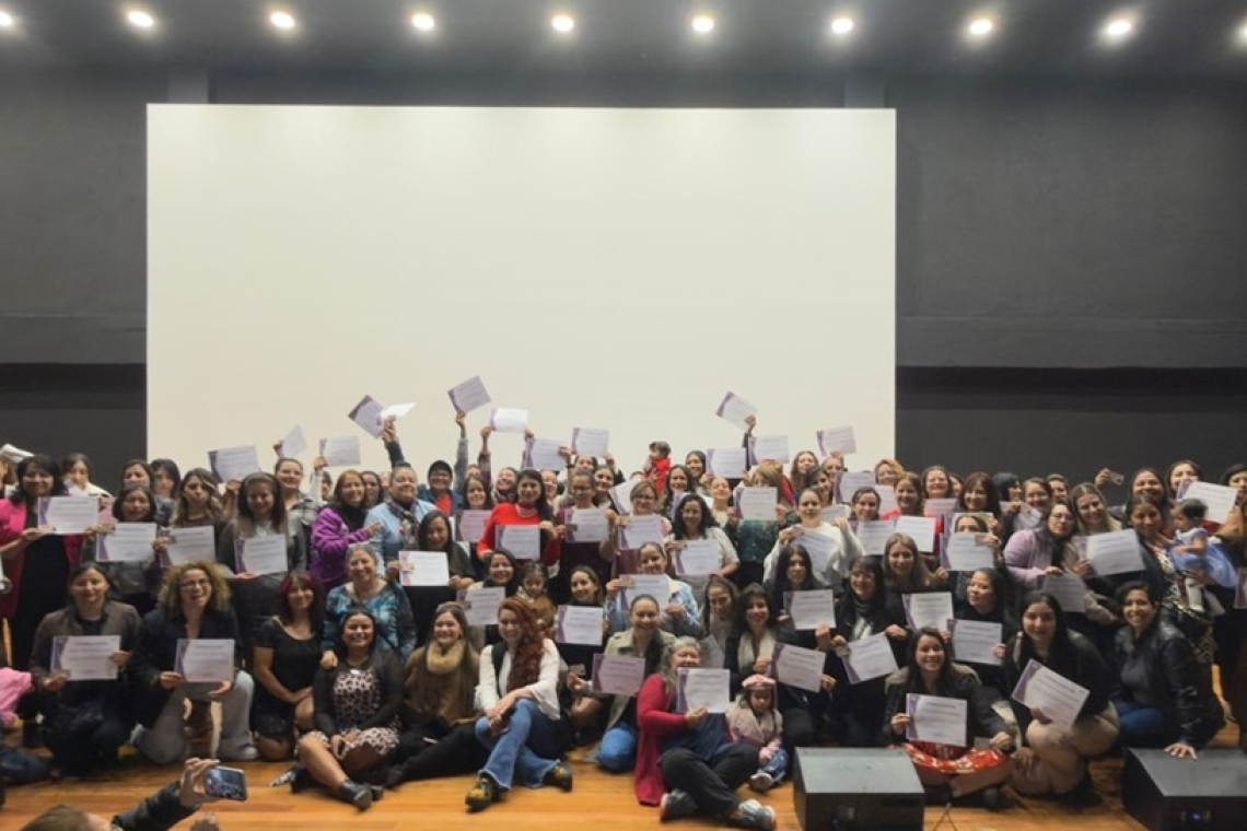 Mujeres cuidadoras obtienen licencia de conducción